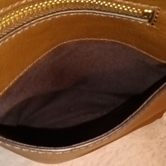 Fossil Tote - Picture 6 of 15